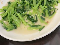 蒜泥空心菜-万人缘酒楼