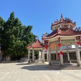 每年婆婆都要来这里拜拜