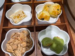 -鲤院·新中式美学·庭院餐厅(夫子庙店)