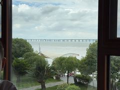 -鹰龙海畔度假酒店(咸祥店)