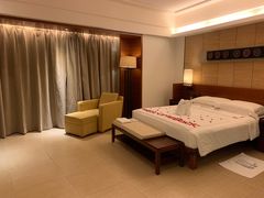 -三亚湾海居铂尔曼度假酒店