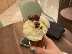 香草花生脆米-LUNEURS月乐诗 冰淇淋咖啡(环贸店)