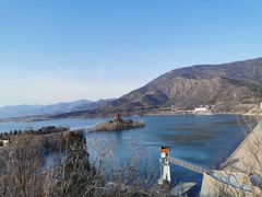 -十三陵水库