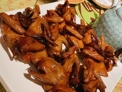 招牌烤乳鸽-石岐佬中山菜馆(张溪店)