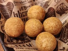 -BHC炸鸡(明洞总店)