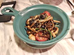 黑松露香焗菌菇-蜜桃花开·中西融合菜E&W(南长街店)
