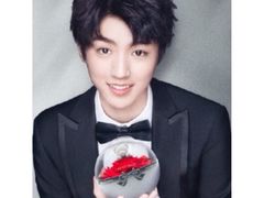 -ROSEONLY诺誓(国际广场购物中心店)