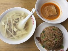 午餐-津品味小吃(大学湾店)