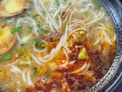 -花溪巷牛肉粉(泉城路店)