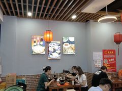 大堂-台州老六海鲜面馆(上南总店)