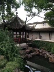 -梦回汉唐汉服旗袍体验馆(拙政园店)