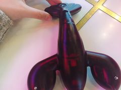 -Pinchy's Lobster & Champagne Bar