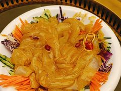 -锅飘飘·东北铁锅炖(雨花客厅店)