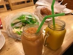 -J Daeng Seafood