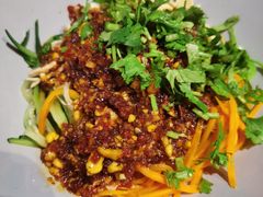 鸡丝凉米线-浩海火燒雲傣家菜(芮欧百货店)