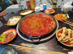 -四小区火锅·巷子里的重庆火锅(花照壁店)