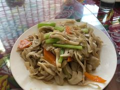 -何适山庄 ·可团建(水长城P2停车场店)