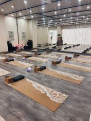 -伽点糖·瑜伽·普拉提