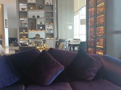 -大连星海皇冠假日酒店
