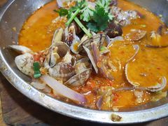 -老东镇啤酒屋海鲜加工·蒸汽海鲜·海鲜烧烤(台东店)