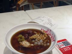 -渝是乎酸菜鱼(龙旗购物中心店)