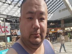 -DQ·蛋糕·冰淇淋(浦江欢乐颂店)