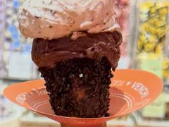 -VENCHI 闻绮(上海佛罗伦萨小镇店)