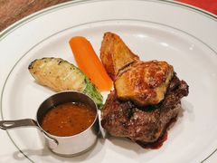 -食间牛排(重庆路万达店)