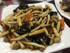 -绿荫坊餐厅(共青森林公园店)