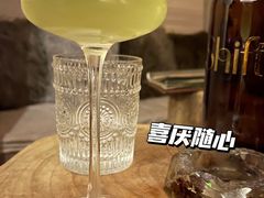 -Shift cocktail bar鸡尾酒吧