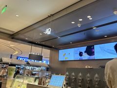 -喜茶(杭州滨江宝龙店)