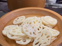 -龍歌自助小火锅(市南金茂湾店)