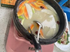 -墨脱石锅椰子鸡•海鲜糟粕醋(榆亚路店)