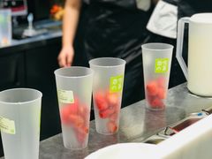 -奈雪的茶(湖滨银泰in77C区PRO店)