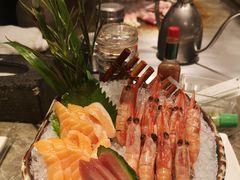 甜虾、北极贝、三文鱼刺身拼盘-大渔铁板烧(花园道店)