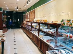 面包甜点陈列柜-丹香(青岛南京路店)