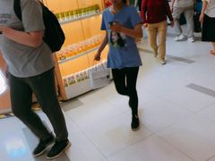 -来伊份(龙之梦长宁店)