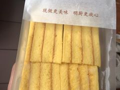 老蛋糕-鲍师傅糕点(台东步行街店)