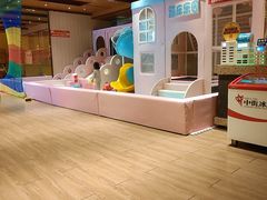 -尚源温泉水汇