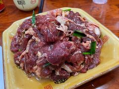 -黄利砖万峰林布依特色酸笋牛肉馆