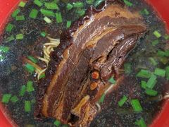 -小龙大肉面馆