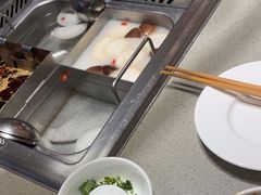 -海底捞火锅(让胡路万达店)