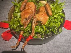 -弦月窗LUNETTE BY AMANDA(复兴路店)