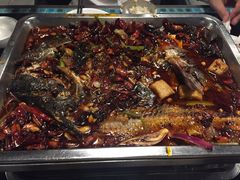 -鸣记脆皮烤鱼·海鲜烤鱼(三八广场店)