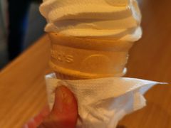 -麦当劳(百荣世贸商城店)