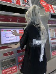 -东方麒麟·潘多拉SALON