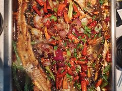 -鸣记脆皮烤鱼(岐山路店)