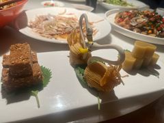 -初蓉丨遇见新川菜(亲贤街荣耀店)