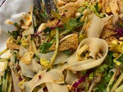 蛰蒙花炝拌面筋-九十九顶毡房(阜石路店)