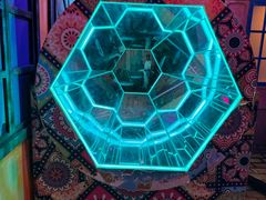 -上海梵高星空艺术馆(南京路旗舰店)